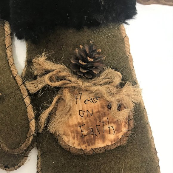 Handmade Christmas Primitives - Decorations (3) - Picture 8 of 9